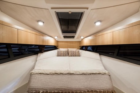 GALEON 310 HTC - Image 9