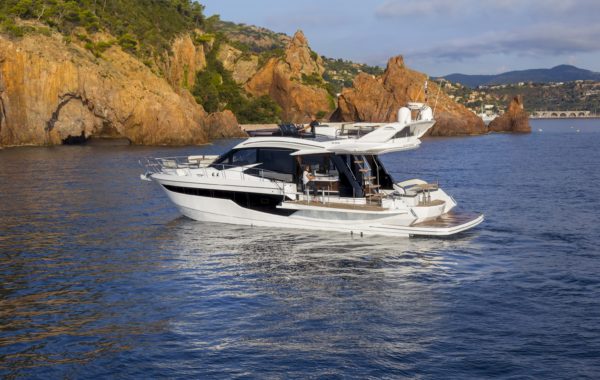 Galeon 500 Fly