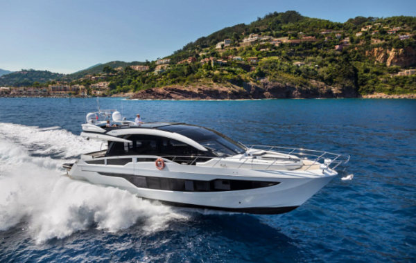 Galeon 650 skydeck